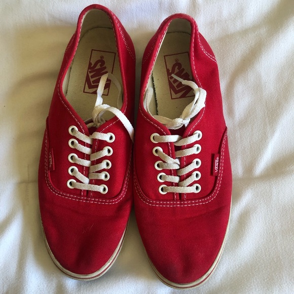 Vans - Picture 1 of 2